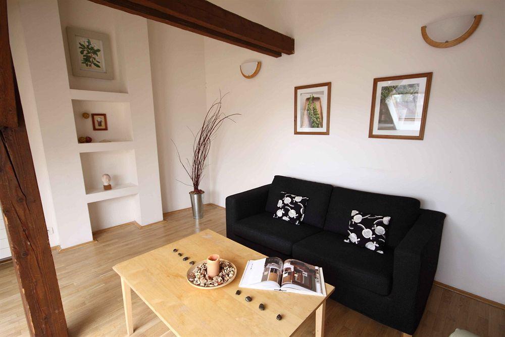 פראג Leo Apartments Old Town מראה חיצוני תמונה