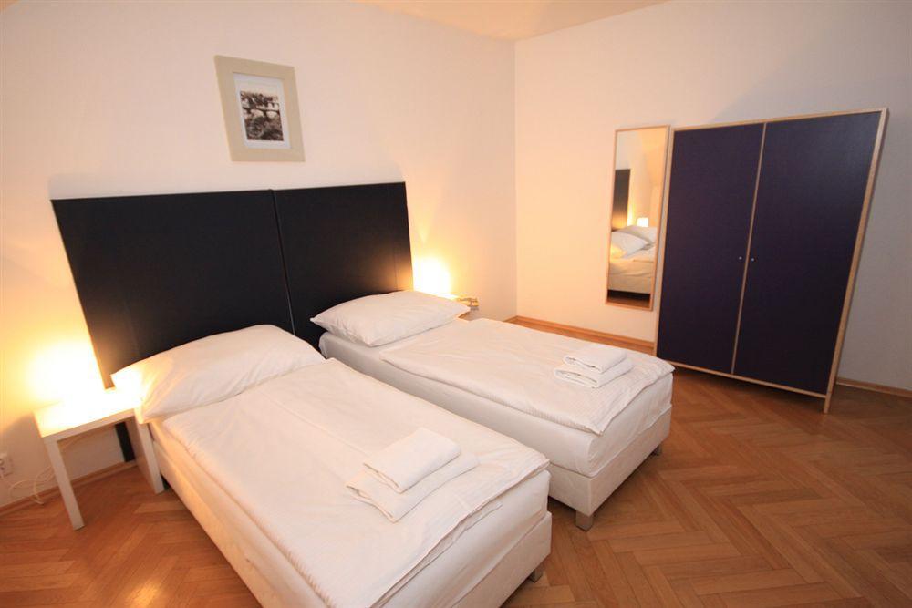 פראג Leo Apartments Old Town מראה חיצוני תמונה