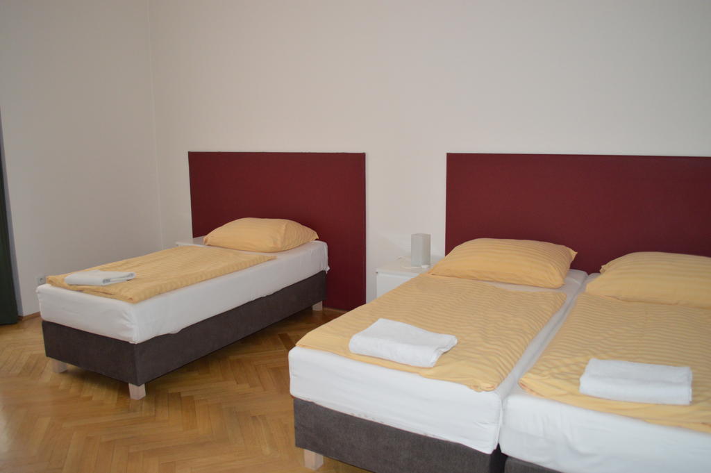 פראג Leo Apartments Old Town מראה חיצוני תמונה
