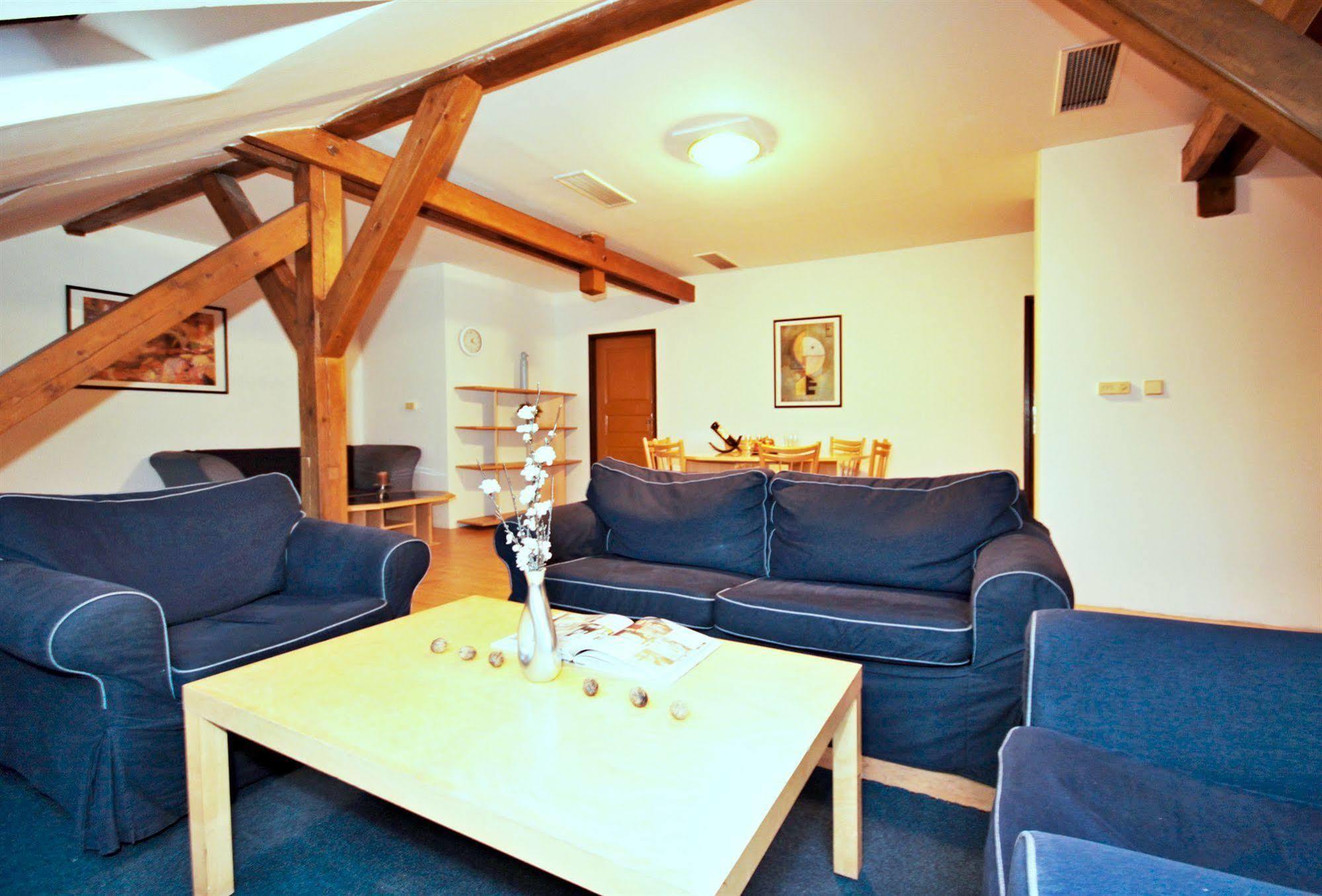 פראג Leo Apartments Old Town מראה חיצוני תמונה