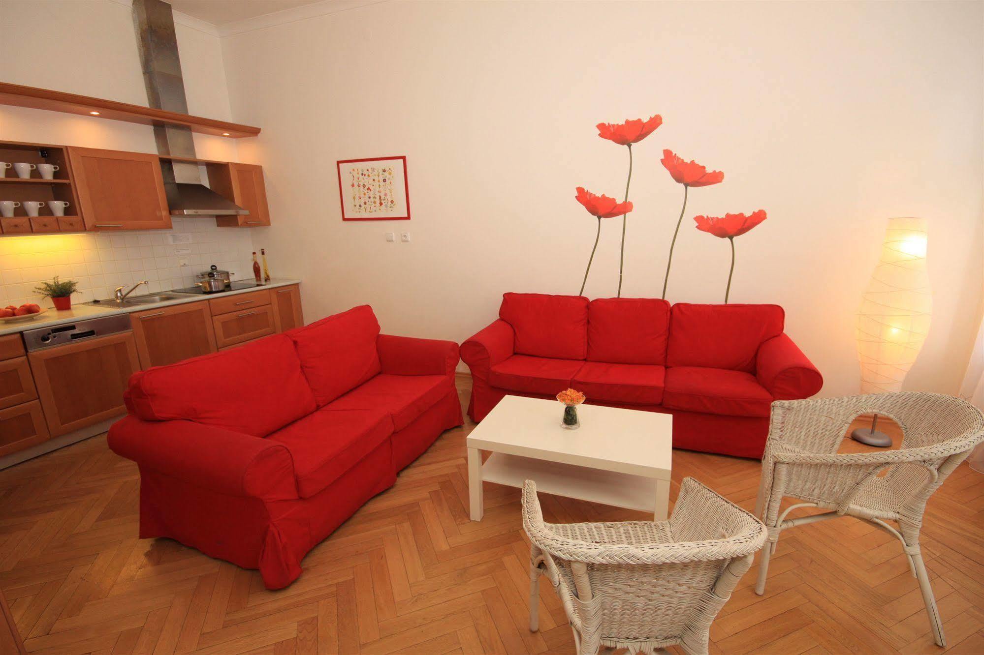 פראג Leo Apartments Old Town מראה חיצוני תמונה