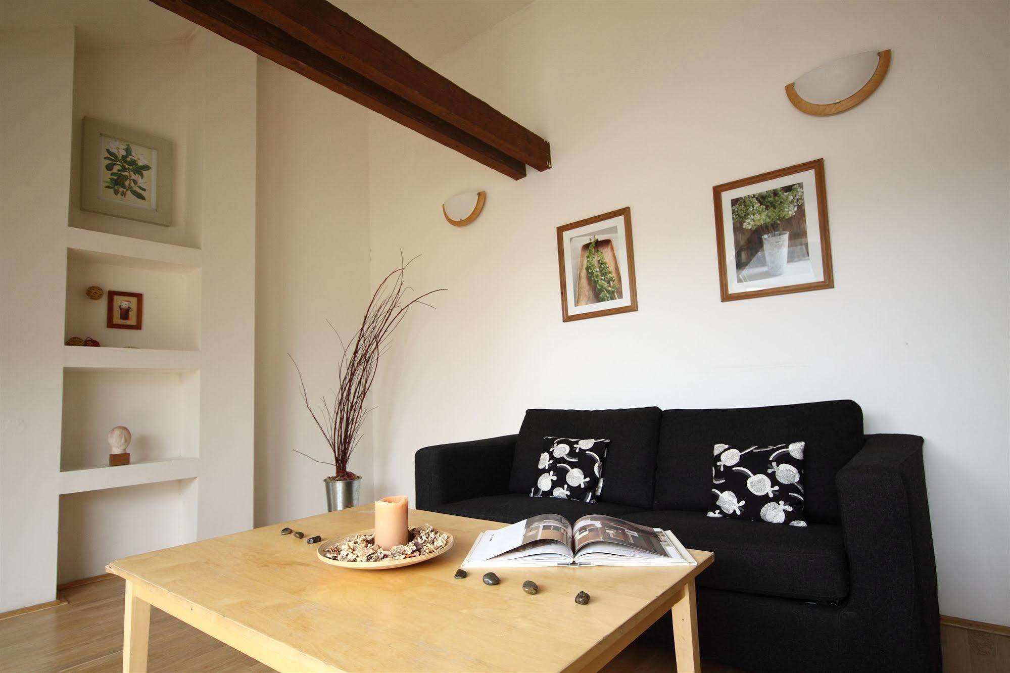פראג Leo Apartments Old Town מראה חיצוני תמונה